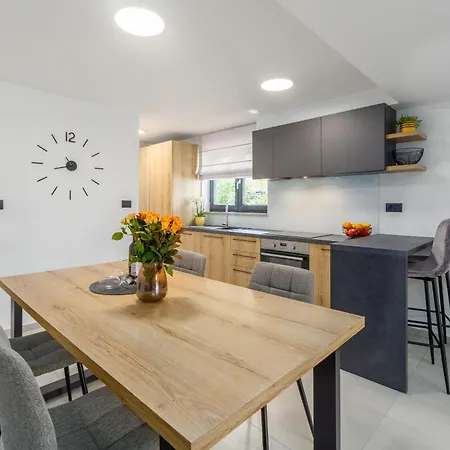 Apartamento Moderne Olive Premium In